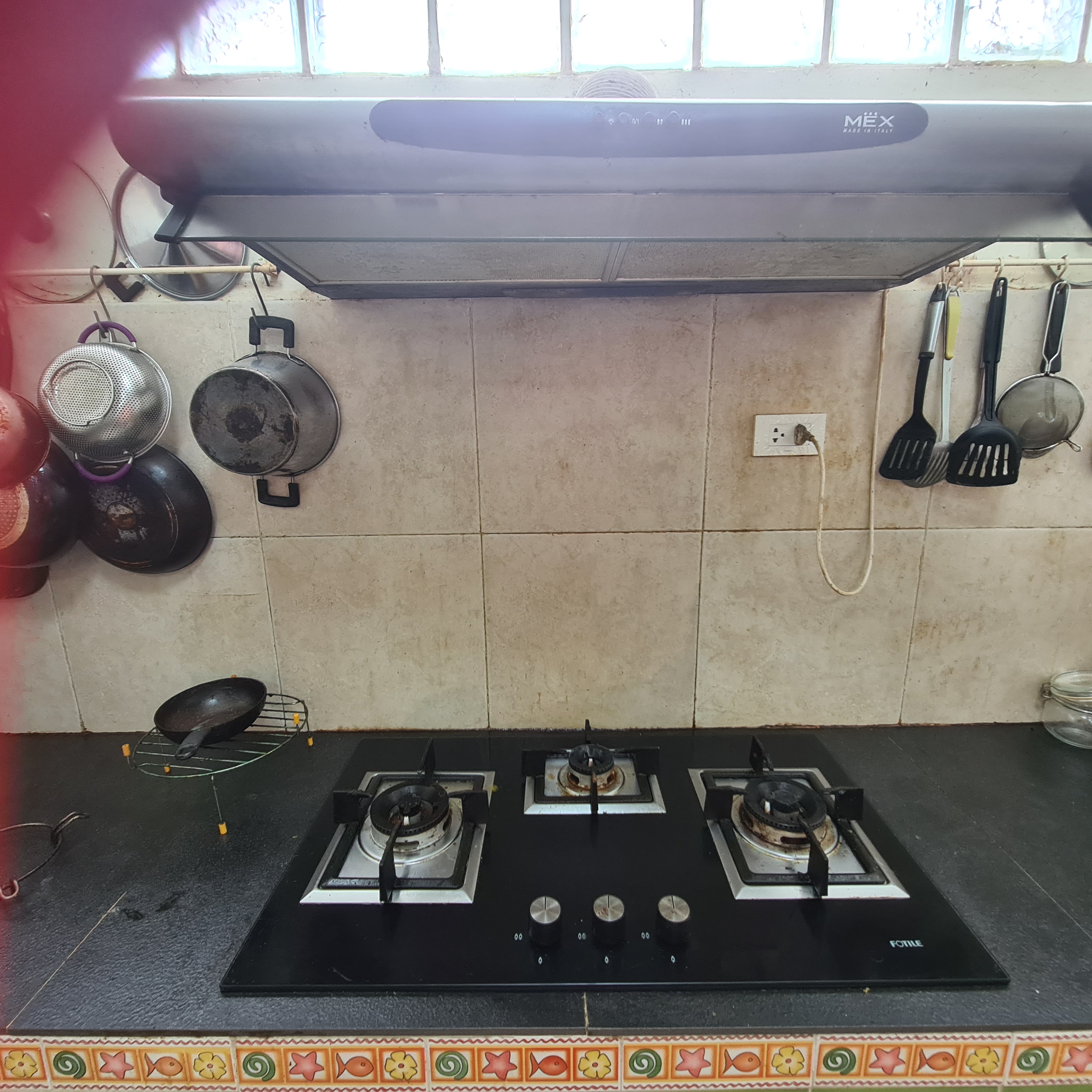 ตู้เก็บของในครัว